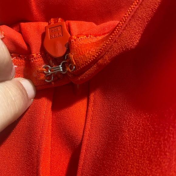 BCBG strapless V cocktail dress - Picture 5 of 8